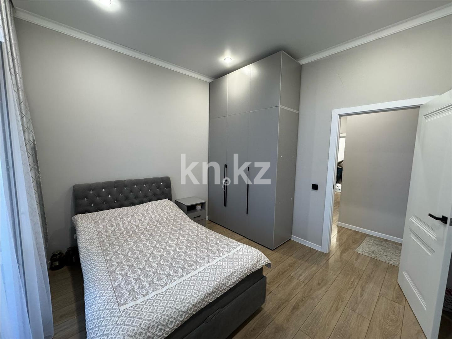 Продажа 4-комнатной квартиры, 121 м², ул. Таттимбета, дом  33/11 в Караганде - фото 5