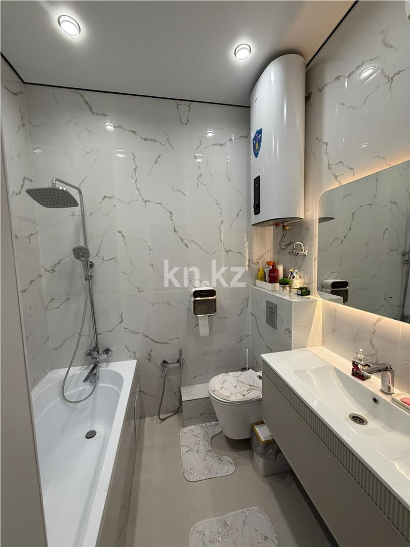 Продажа 3-комнатной квартиры, 88 м² в Караганде - фото 12