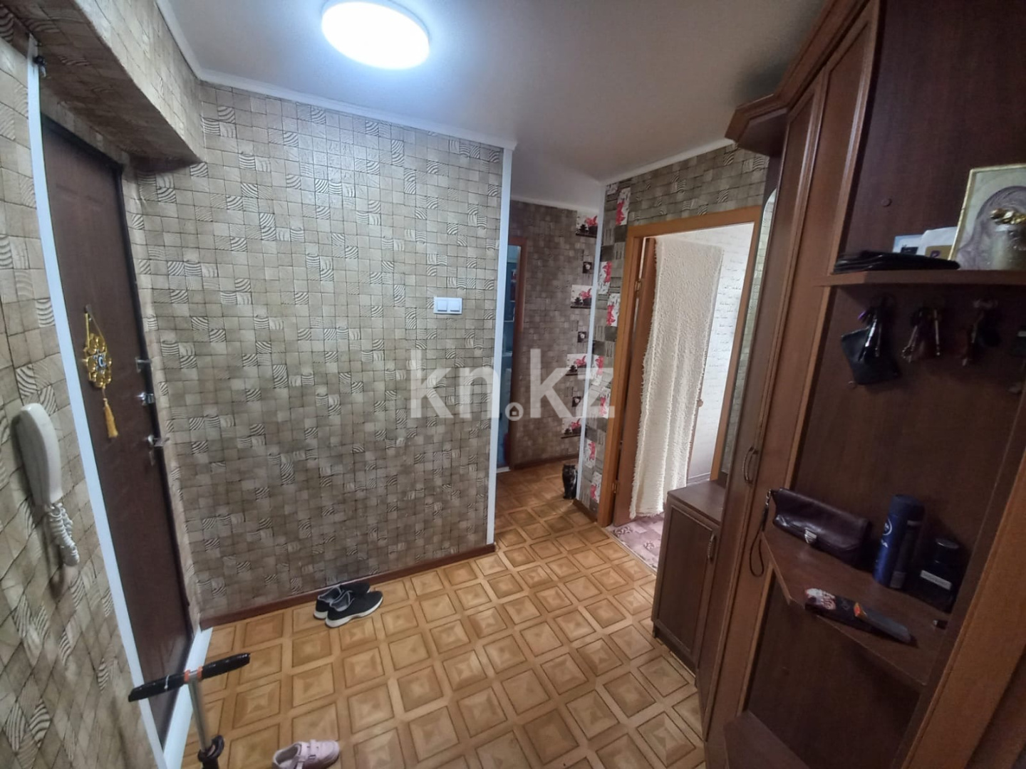 Продажа 3-комнатной квартиры, 54.2 м², пр. Металлургов, дом  13 в Темиртау - фото 2
