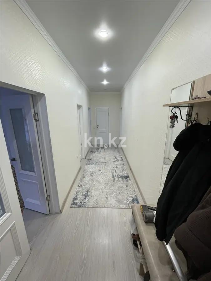 Продажа 3-комнатной квартиры, 90 м², ул. Ондасынова, дом  8 в Караганде - фото 6