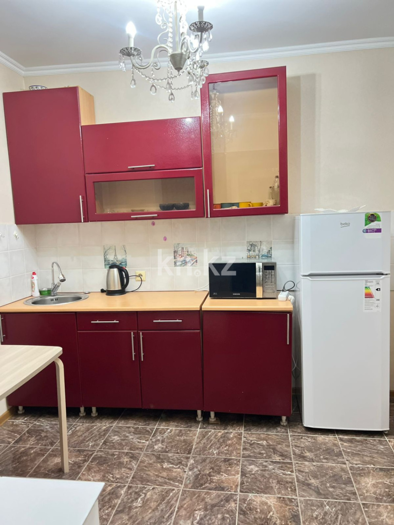 Аренда 1-комнатной квартиры, 35 м² в Астане