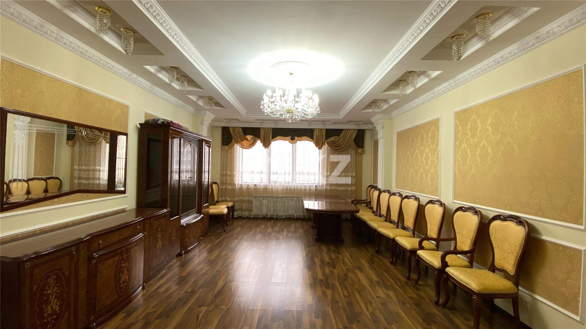 Продажа 4-комнатной квартиры, 164 м² в Астане