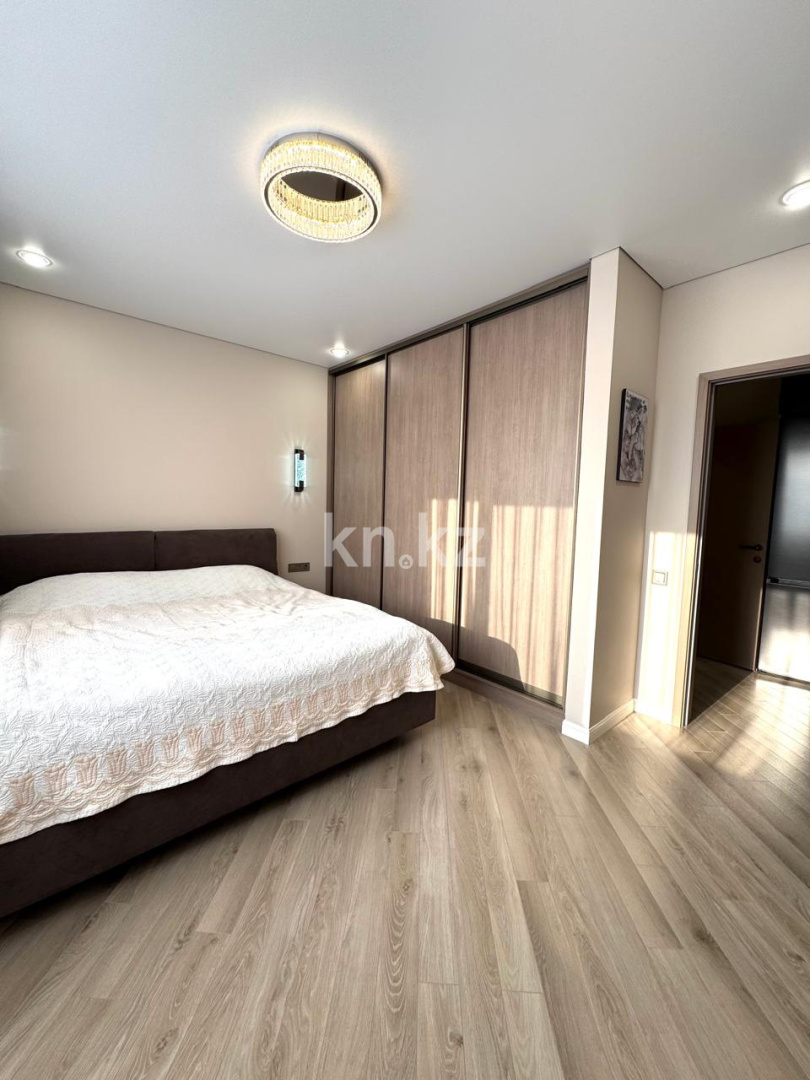 Продажа 3-комнатной квартиры, 70.2 м² в Алматы - фото 26