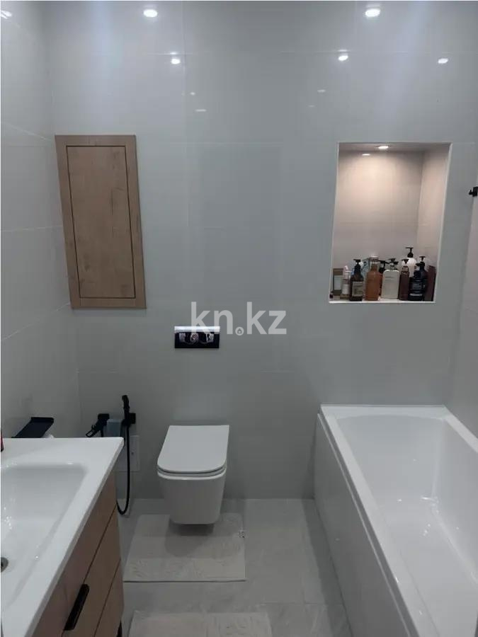 Продажа 2-комнатной квартиры, 66 м² в Алматы - фото 4