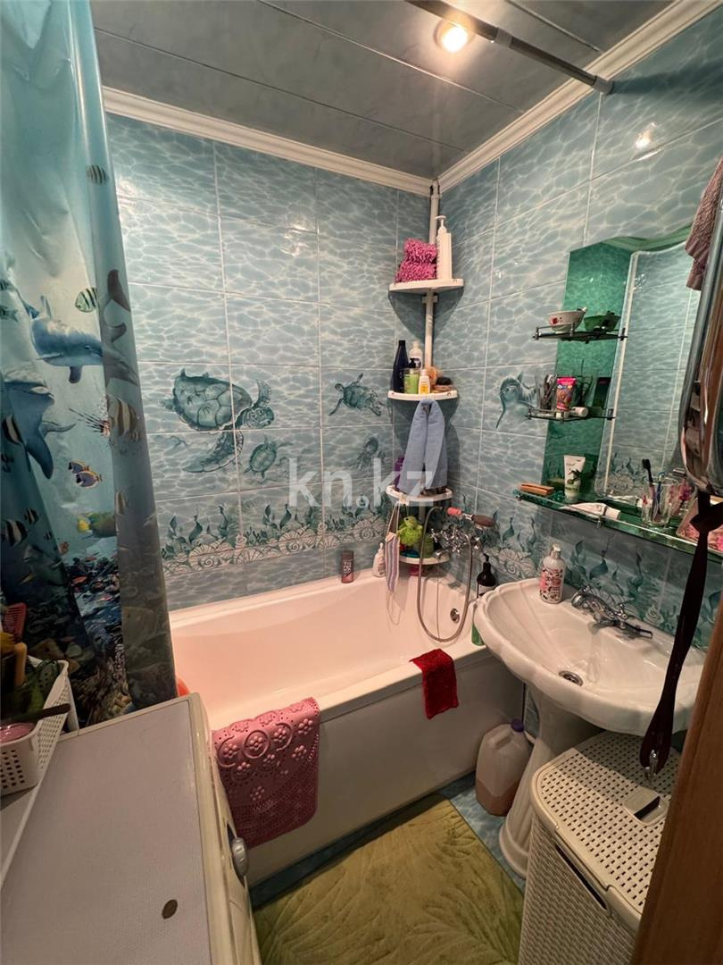Продажа 3-комнатной квартиры, 58 м², ул. Крылова в Караганде - фото 7