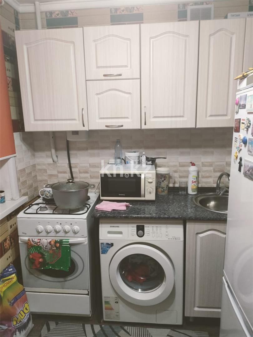 Продажа 3-комнатной квартиры, 60 м², ул. Жекибаева в Караганде - фото 16