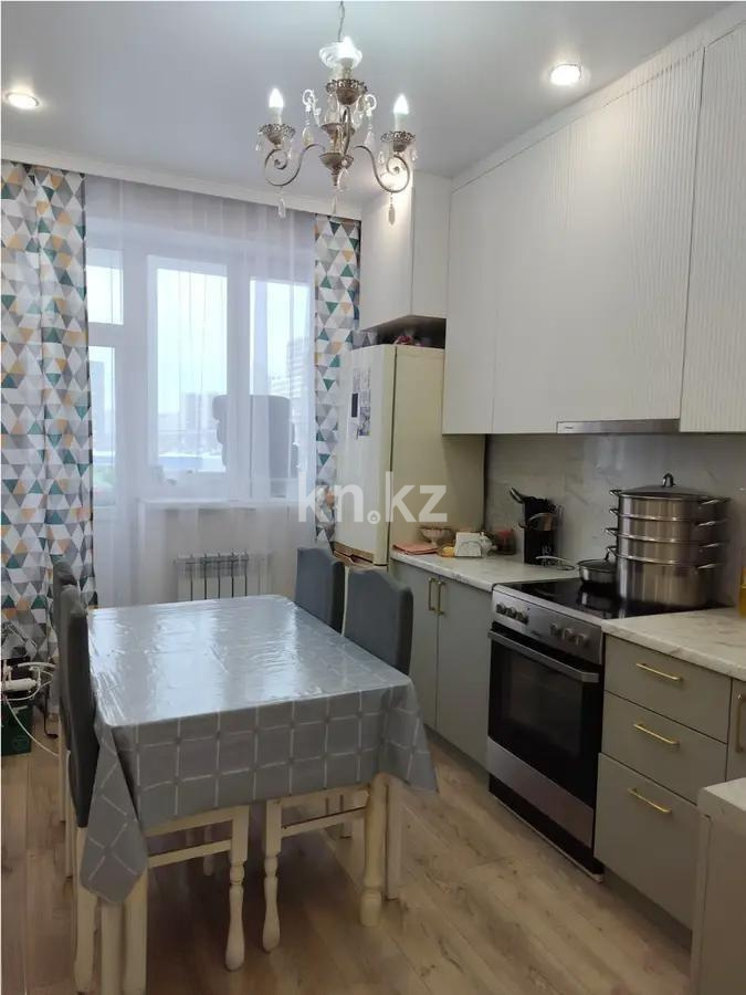 Продажа 3-комнатной квартиры, 60 м², ул. Калдаякова, дом  24 в Астане - фото 3