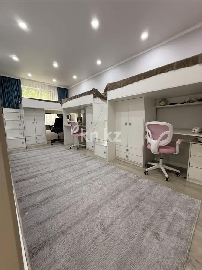 Продажа 3-комнатной квартиры, 60 м², мкр-н 5, дом  19 в Алматы - фото 3