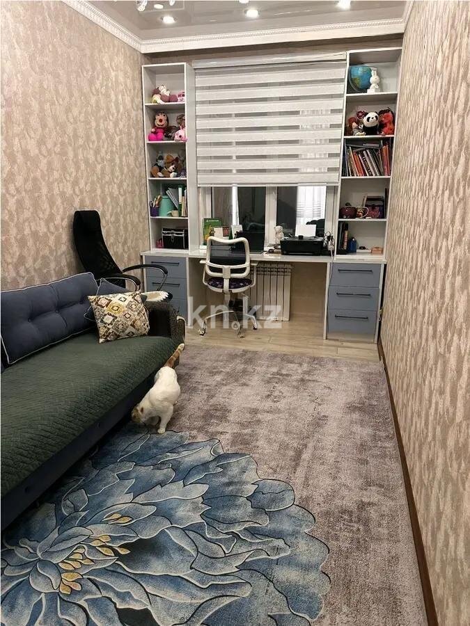 Продажа 5-комнатной квартиры, 252 м² в Астане - фото 4