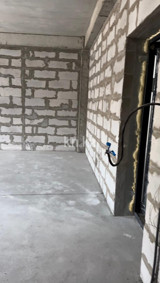 Продажа 2-комнатной квартиры, 65.4 м², ул. Жапсарбаева, дом  33 в Алматы - фото 4