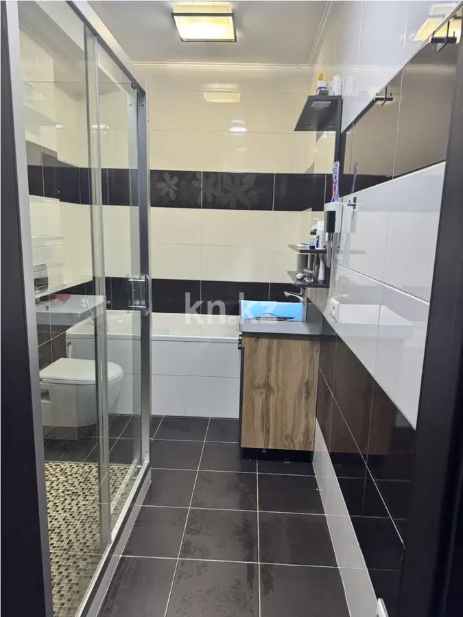 Продажа 4-комнатной квартиры, 117 м², пр. Кабанбай батыра, дом  5/1 в Астане - фото 6