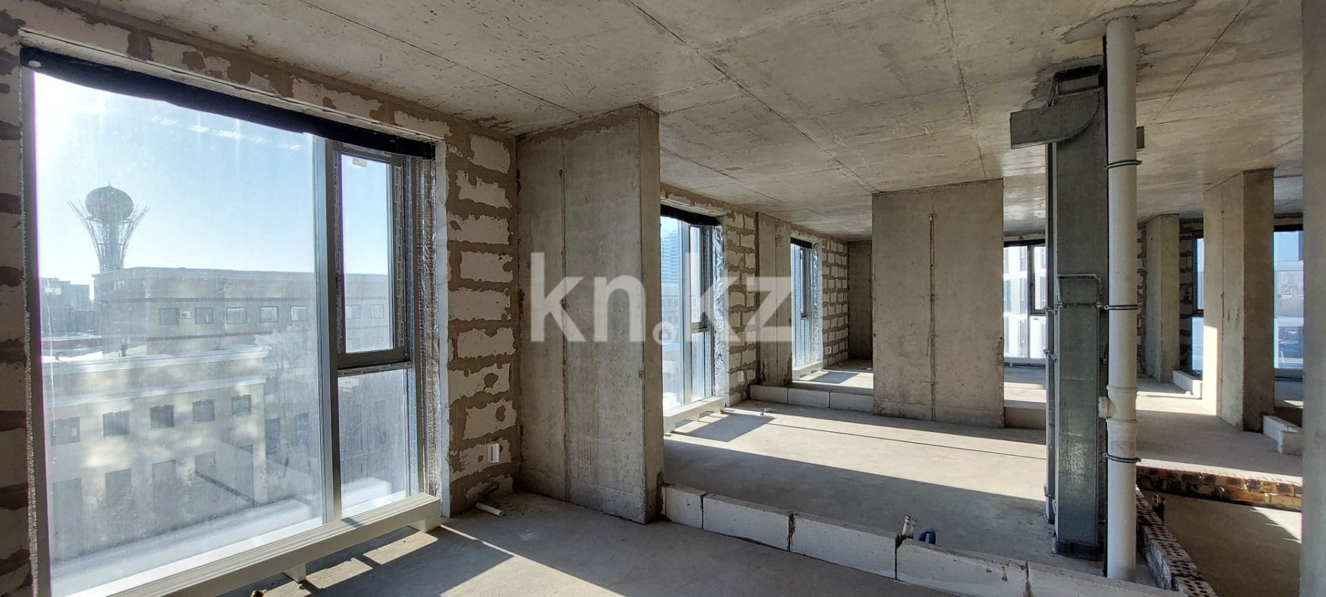 Продажа 4-комнатной квартиры, 157 м² в Астане - фото 2