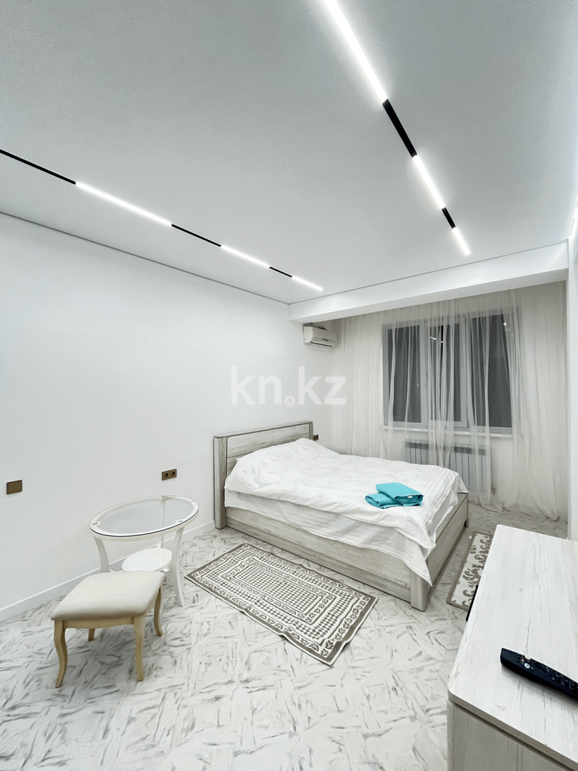 Аренда 1-комнатной квартиры посуточно, 35 м² в Алматы - фото 4