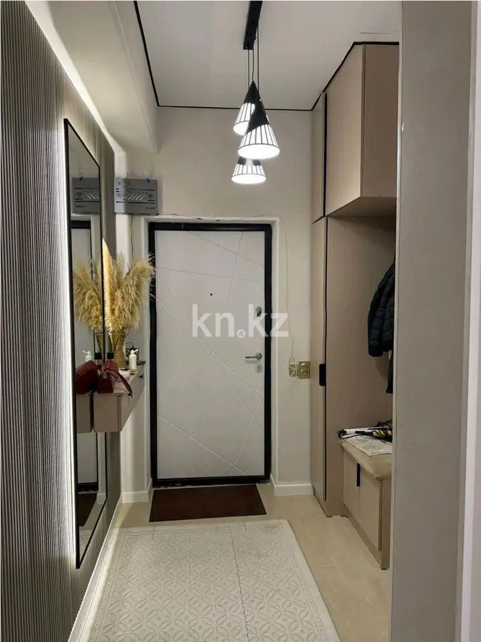 Продажа 1-комнатной квартиры, 43 м², 20 мкр., дом  22 в Алматы - фото 5