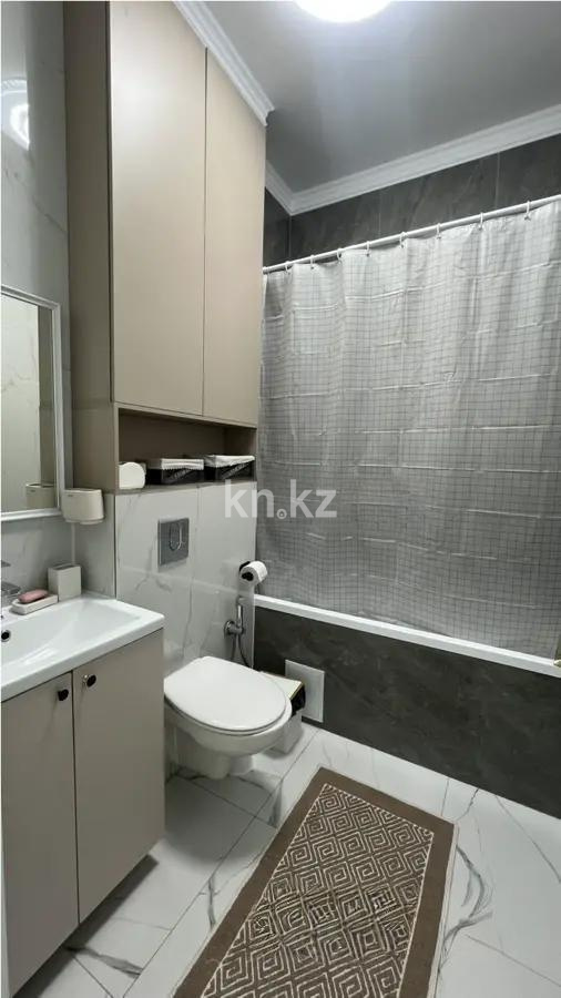 Продажа 1-комнатной квартиры, 40 м², ул. Е-900, дом  2 в Астане - фото 6