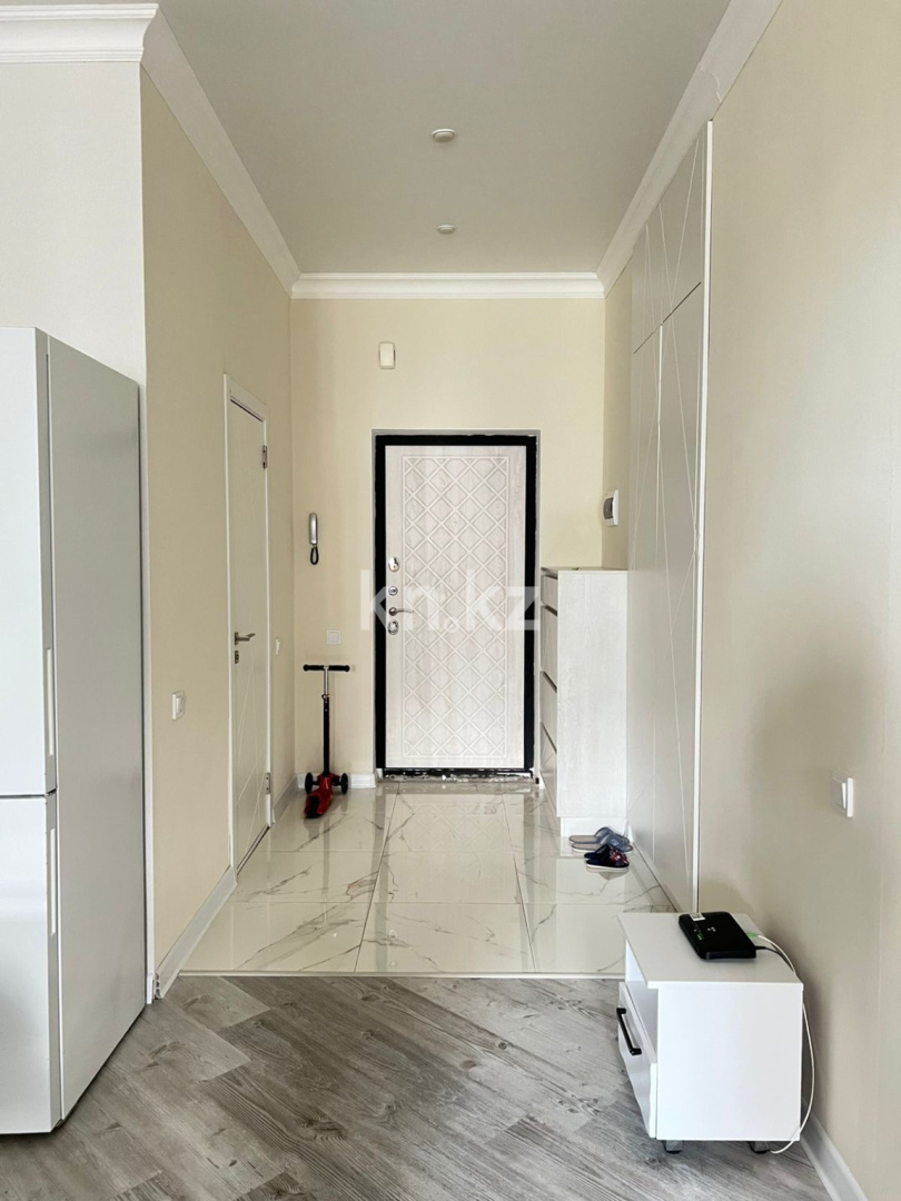 Продажа 3-комнатной квартиры, 90 м², ул. Туркестан, дом  14 - Туркестан 14 — Туркистан - Орынбор в Астане - фото 9