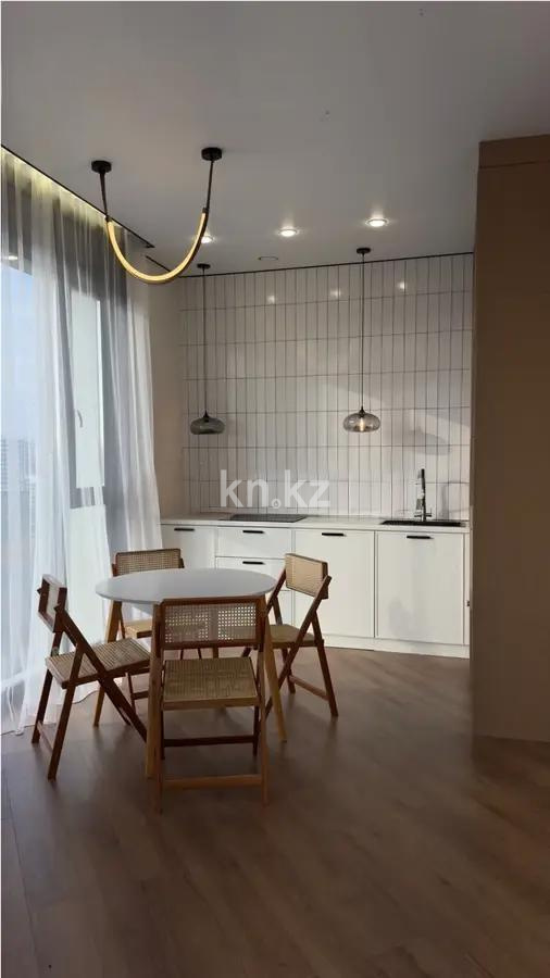 Продажа 2-комнатной квартиры, 52 м², ул. Сыганак, дом  28 в Астане - фото 3