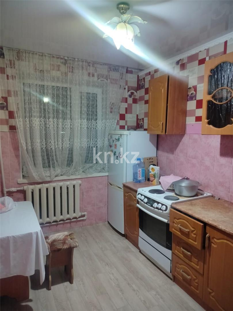 Продажа 3-комнатной квартиры, 65 м², мкр-н 15 в Караганде - фото 6