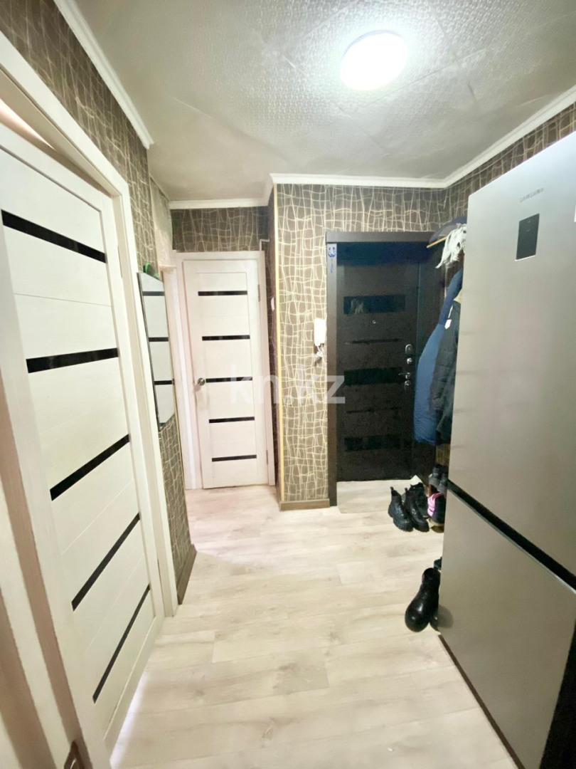 Продажа 4-комнатной квартиры, 61 м², ул. Орлова в Караганде - фото 12