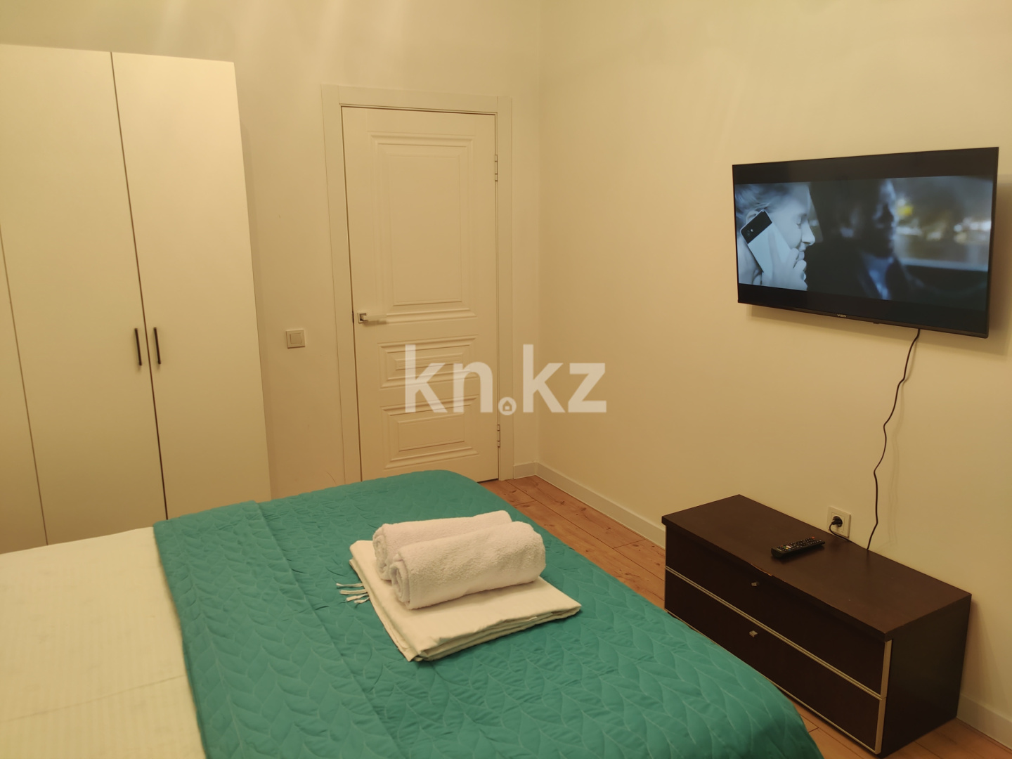 Аренда 1-комнатной квартиры посуточно, 40 м², ул. Сатпаева, дом  90/62 - ул. Туркебаева в Алматы - фото 9