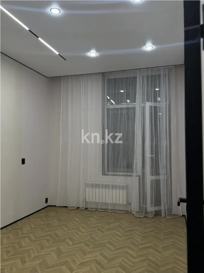 Продажа 2-комнатной квартиры, 68 м² в Астане