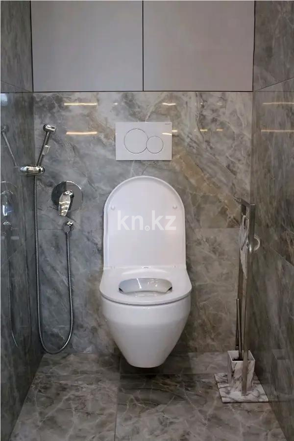 Продажа 2-комнатной квартиры, 61 м², пр. Тлендиева, дом  15/1 в Астане - фото 5