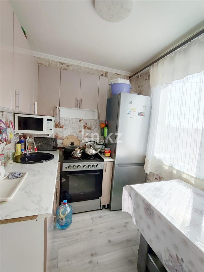 Продажа 3-комнатной квартиры, 61 м², мкр-н 14 в Караганде - фото 9