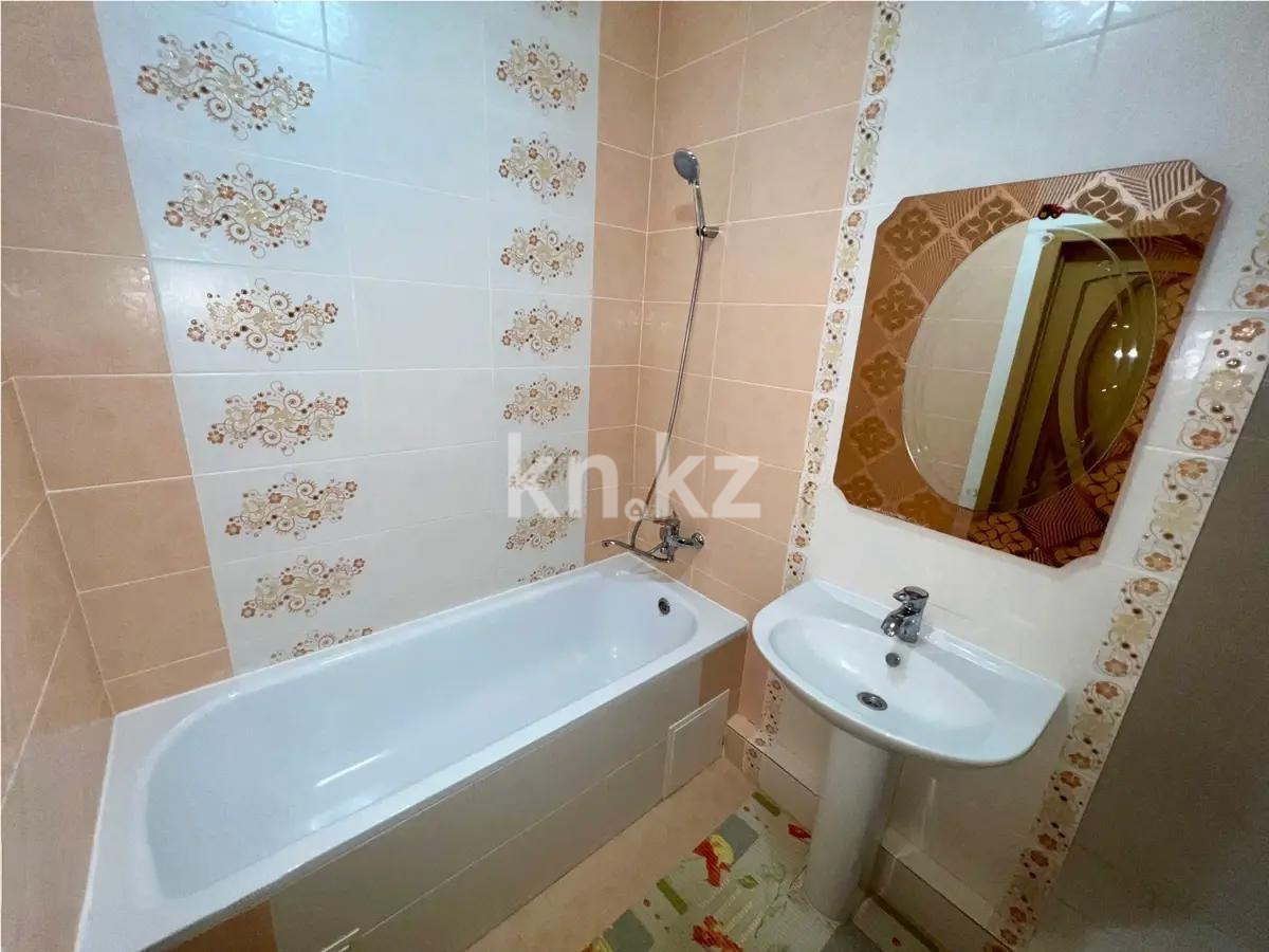 Продажа 1-комнатной квартиры, 57 м², пр. Кудайбердыулы, дом  17 блок 2/10 в Астане - фото 3