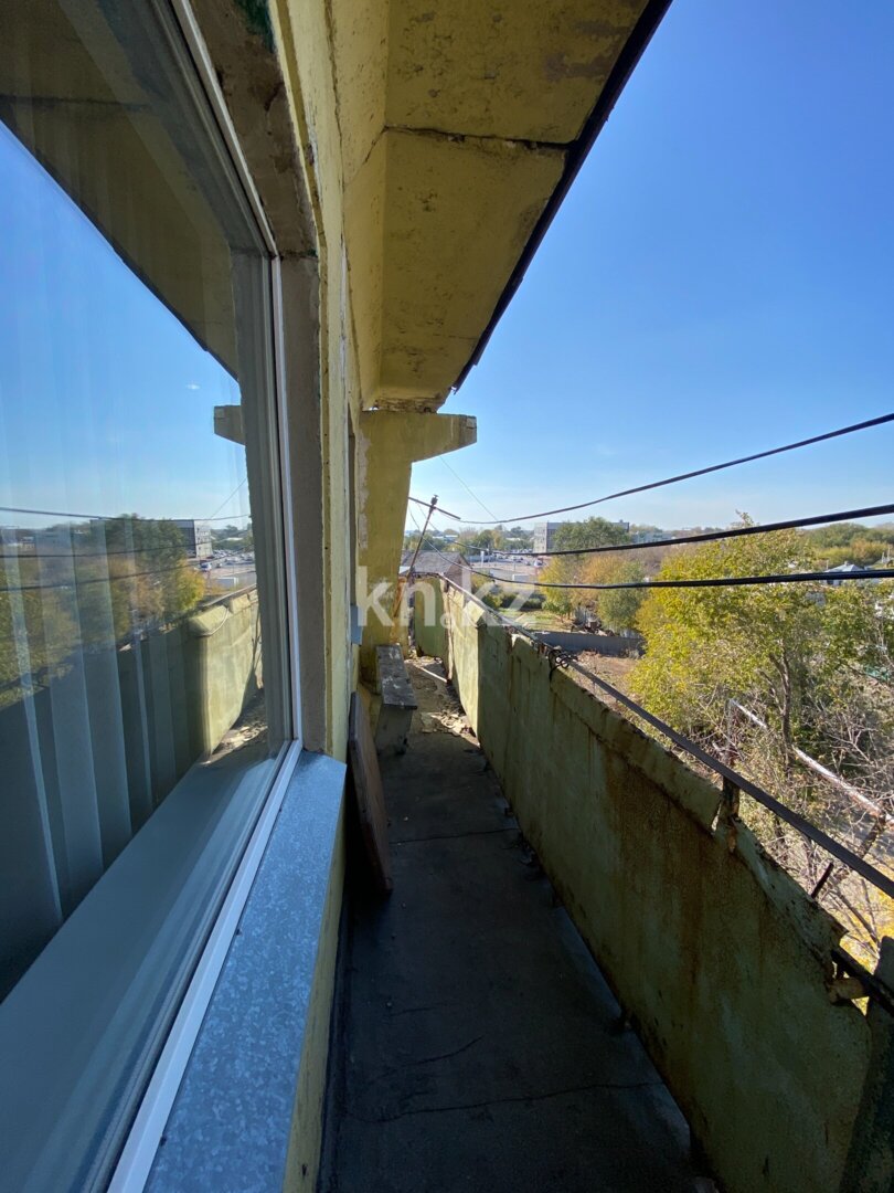Продажа 4-комнатной квартиры, 76.6 м² в Караганде - фото 23