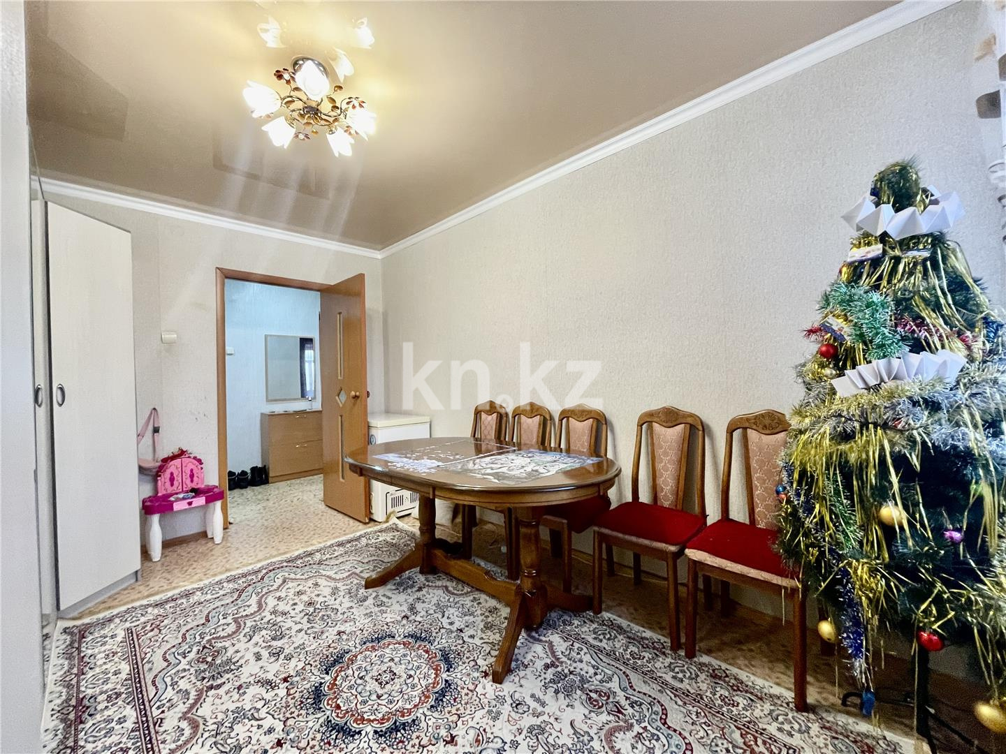 Продажа 4-комнатной квартиры, 78 м², ул. Потанина (Защитная), дом  70 в Караганде - фото 9