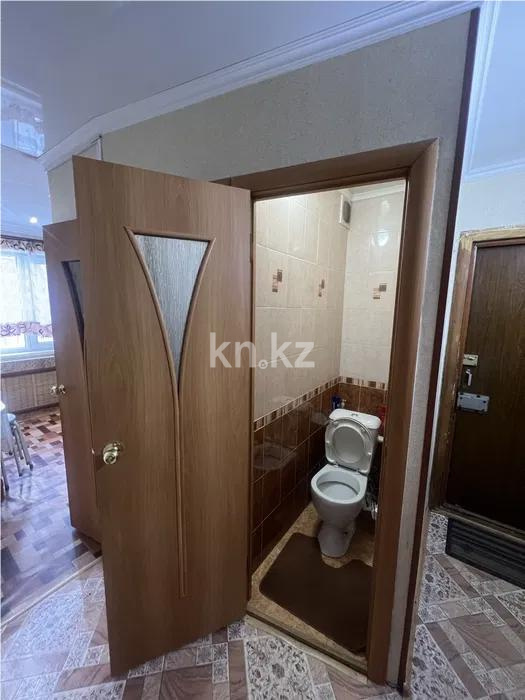Продажа 2-комнатной квартиры, 44 м², мкр. Восток-1, дом  15 в Караганде - фото 5