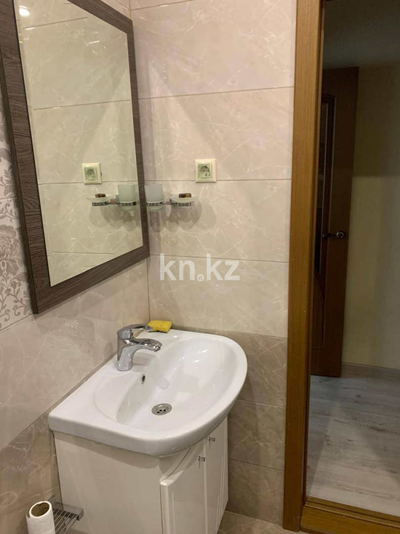 Аренда 1-комнатной квартиры, 45 м², ул. Иманбаевой, дом  10 в Астане - фото 9