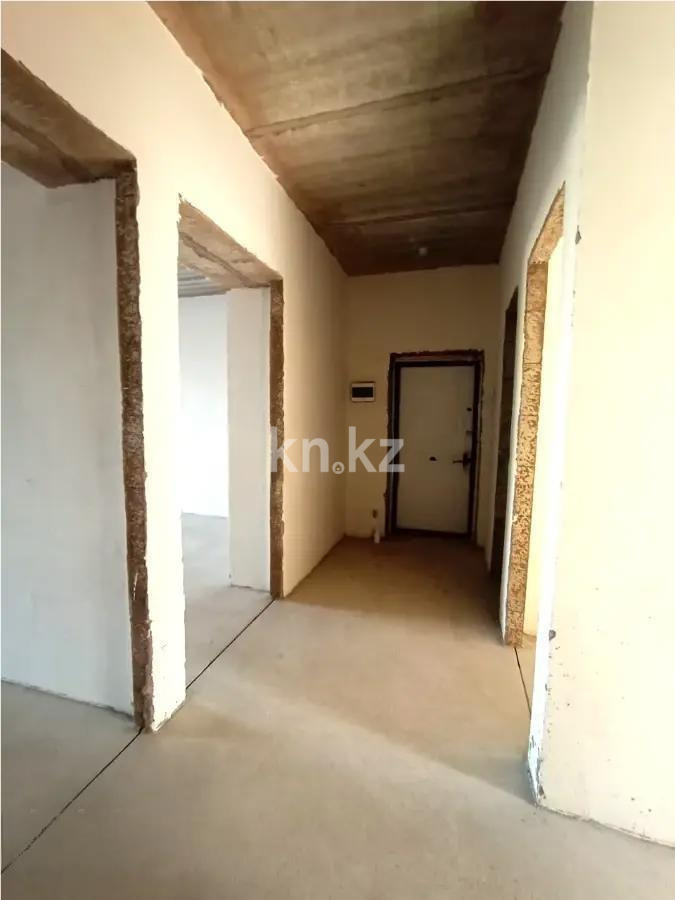 Продажа 3-комнатной квартиры, 90 м², ул. Нажимеденова, дом  28 в Астане - фото 2