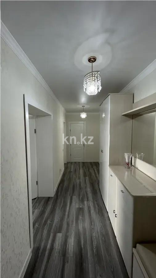 Продажа 3-комнатной квартиры, 93.3 м², ул. Нажимеденова, дом  13 в Астане - фото 8