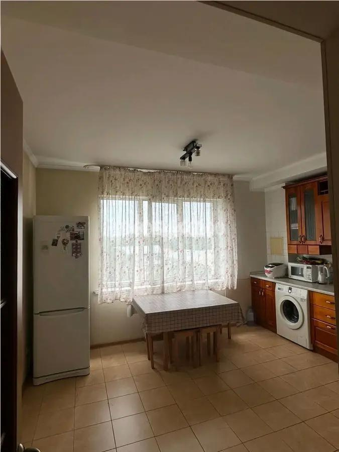 Продажа 1-комнатной квартиры, 47.5 м² в Алматы - фото 2