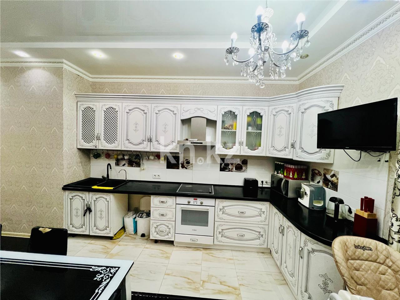 Продажа 4-комнатной квартиры, 129.5 м² в Астане