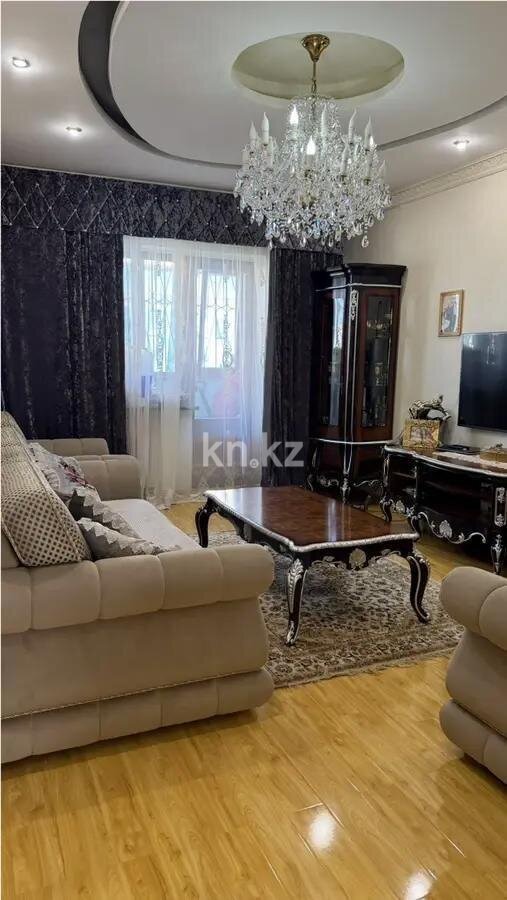 Продажа 5-комнатной квартиры, 230 м² в Алматы