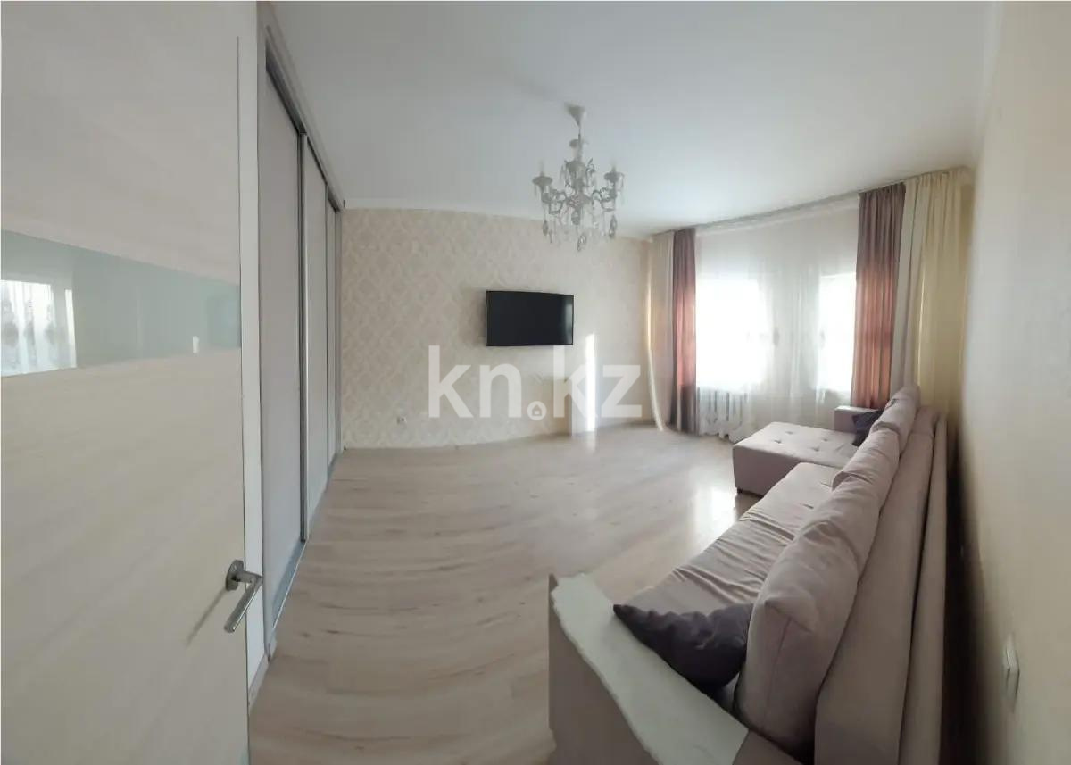 Продажа 1-комнатной квартиры, 41.2 м², пр. Момышулы, дом  13/1 в Астане