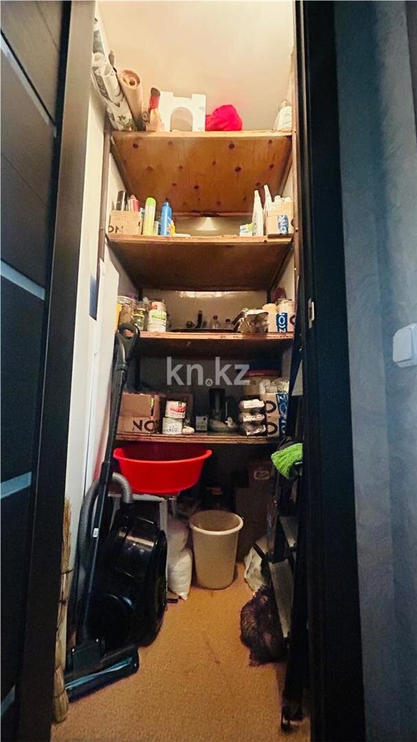 Продажа 4-комнатной квартиры, 77 м² в Караганде - фото 15