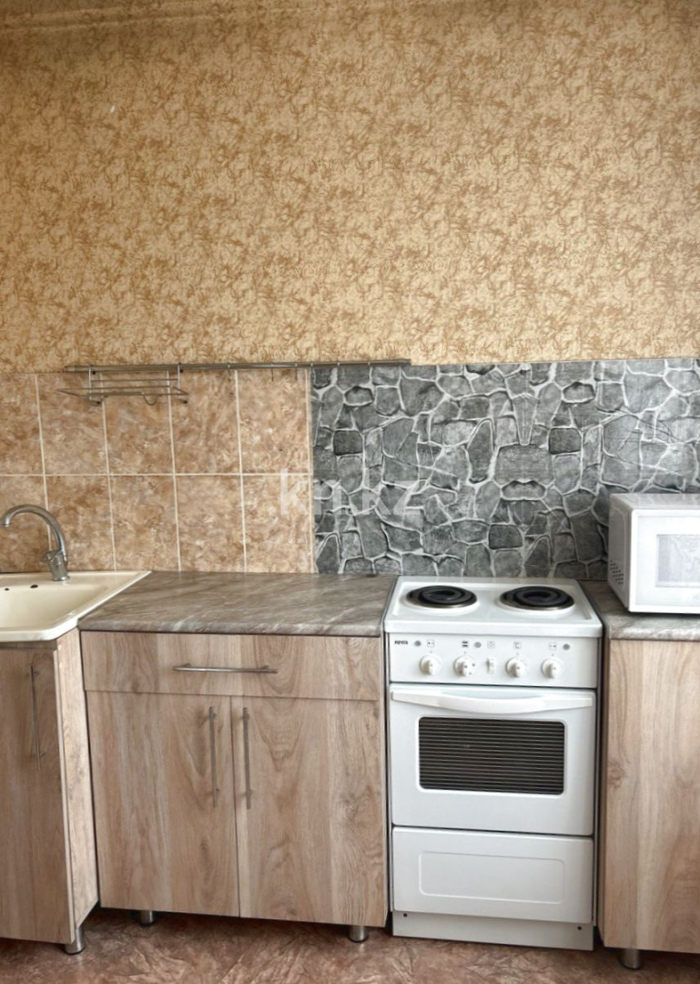 Продажа 1-комнатной квартиры, 31 м², пр. Назарбаева, дом  63/1 в Усть-Каменогорске - фото 9