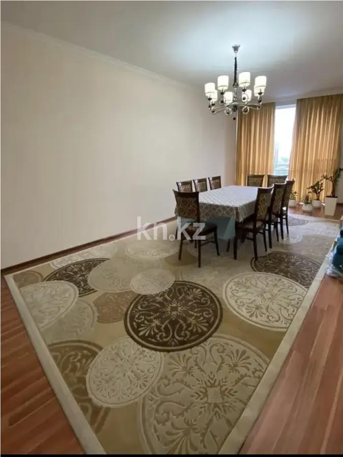 Продажа 4-комнатной квартиры, 135 м², ул. Прокофьева, дом  140 в Алматы