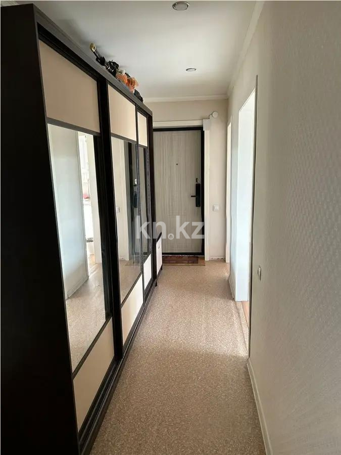 Продажа 4-комнатной квартиры, 76 м², пр. Республики, дом  18 в Караганде - фото 12