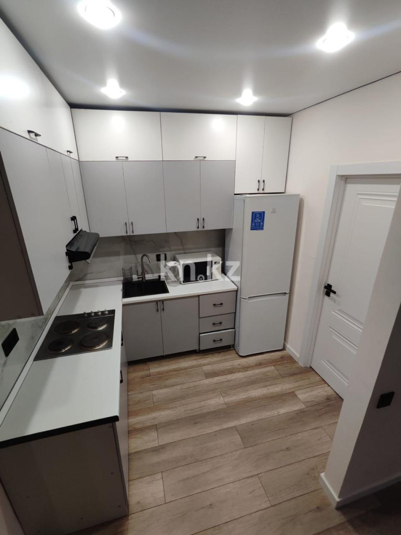 Аренда 2-комнатной квартиры посуточно, 42 м² в Алматы - фото 11