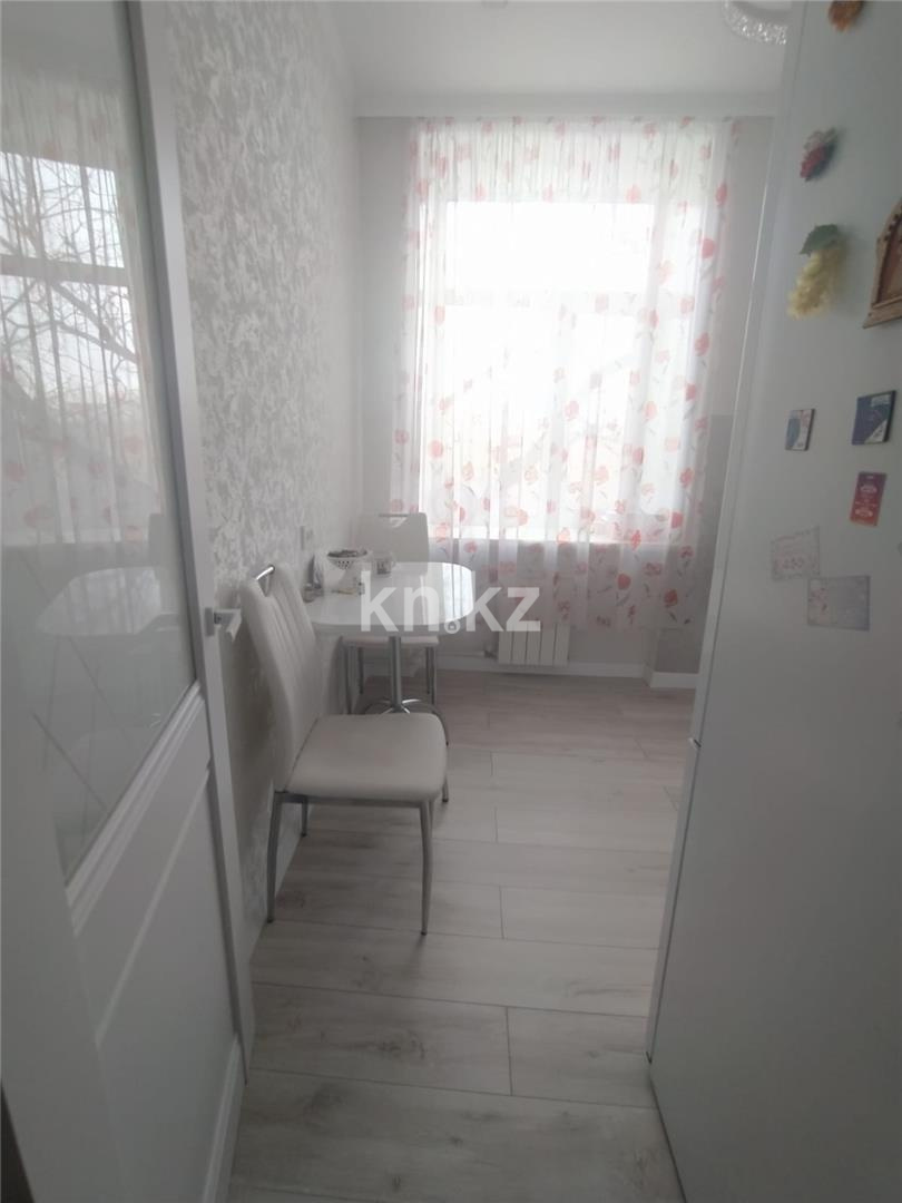 Продажа 2-комнатной квартиры, 54 м², пр. Назарбаева в Караганде - фото 7