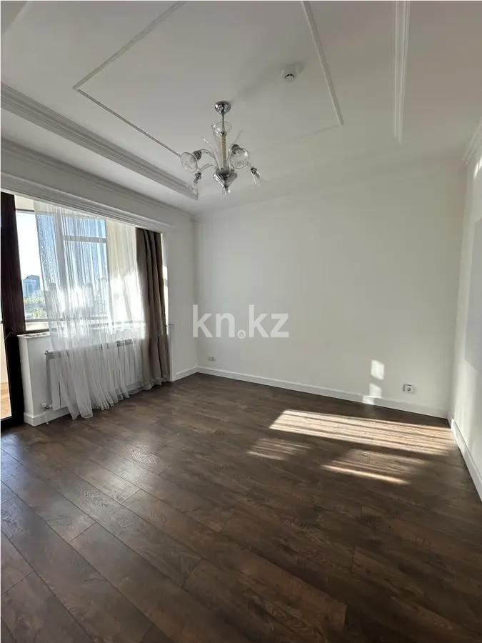 Продажа 5-комнатной квартиры, 223 м², ул. Байтурсынова, дом  1 в Астане - фото 2