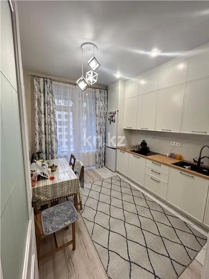 Продажа 2-комнатной квартиры, 63 м², ул. Е-15, дом  13 в Астане - фото 2