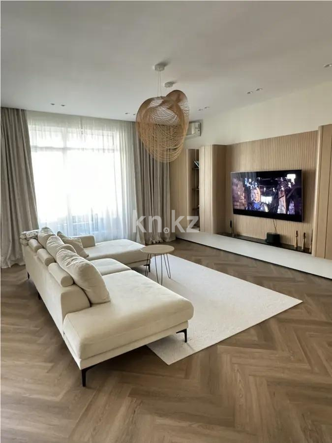 Продажа 4-комнатной квартиры, 120 м² в Астане