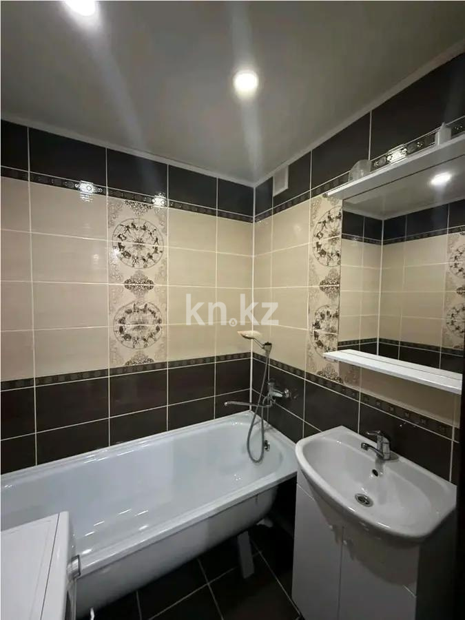 Продажа 2-комнатной квартиры, 60 м², ул. Абая, дом  49 в Темиртау - фото 5