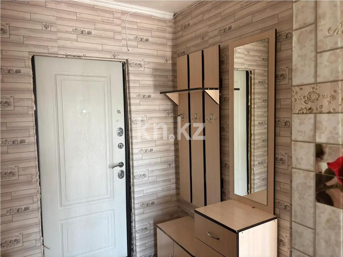 Продажа 1-комнатной квартиры, 37 м², мкр-н Мамраева (Восток-5), дом  22 в Караганде - фото 4