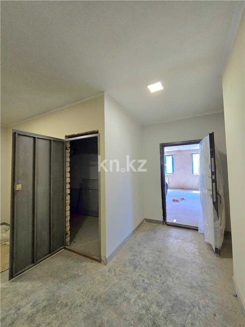 Продажа 4-комнатной квартиры, 76 м² в Караганде - фото 13
